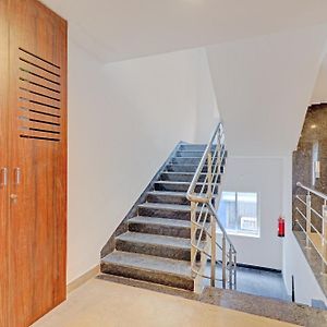 Townhouse S R Nagar Near Hyderabad Central